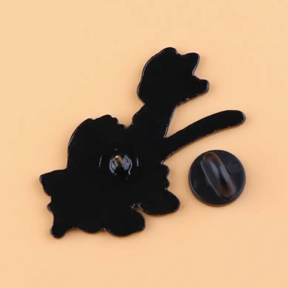 Calvin & Hobbes Collectible Enamel Pin NEW! 833TT4 - Picture 5 of 8